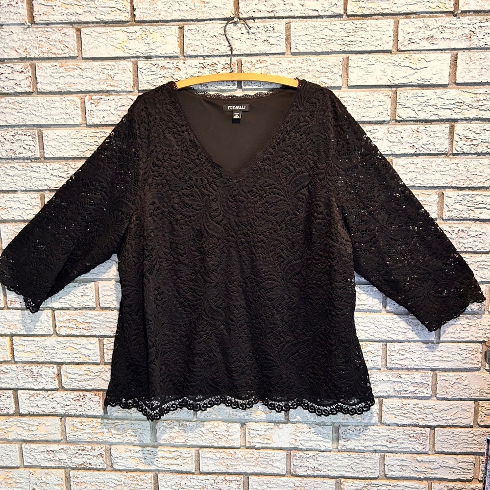 Roz & Ali Black Lace V-Neck Blouse 3/4 Sleeve Plus Size 2X Floral Scalloped Hem